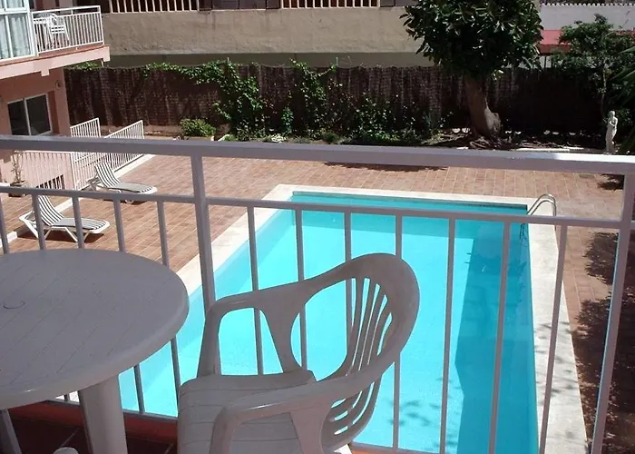 Apartamentos El Velero